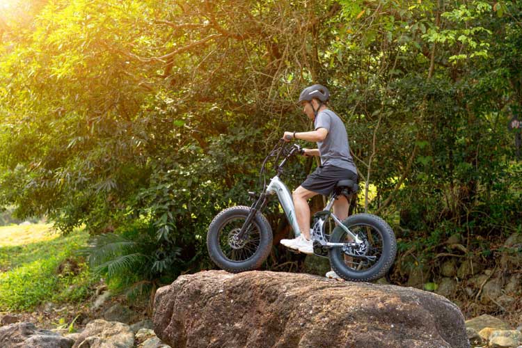 All-terrain electric bikes, often referred to as e-bikes, are designed to handle a variety of surfaces and conditions.